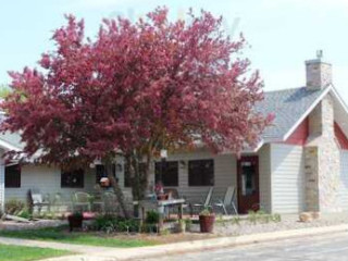 Red Cabin At Green Acres