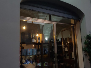 La Cantiniera Enoteca Wine Bistrot