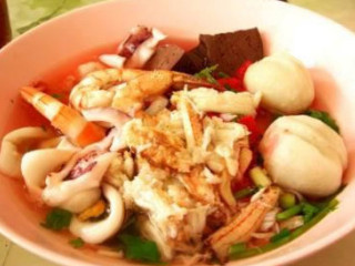 ร้านก๋วยเตี๋ยวคุณเกษ