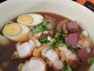 ร้านก๋วยจั๊บโก๋ตา