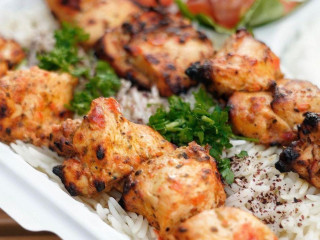 Mashawee Lebanese Grill