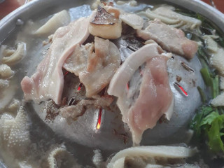 ร้านหมูกะทะเพชรลำภู