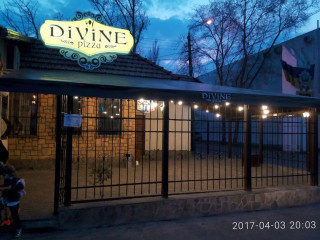 Divine Pizza Irpin