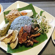 Stesen Tumpat Nasi Kerabu