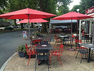 Brasserie Aux Amis Du Cheval