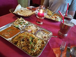 Ganesha Tandoori Restaurant