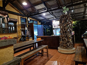 Warung Kampung Indonesian