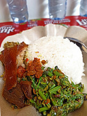 Nasi Babi Guling Merdeka