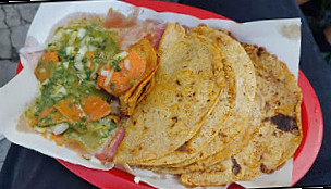 Tacos De Canasta El Coloso