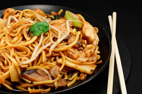 Veg Hakka Hakka Noodles