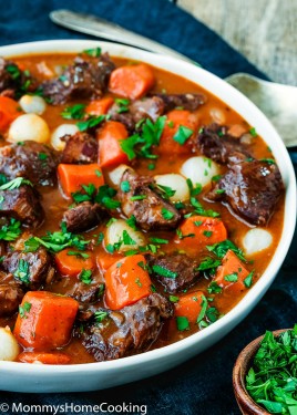 Oksekød Bourguignon