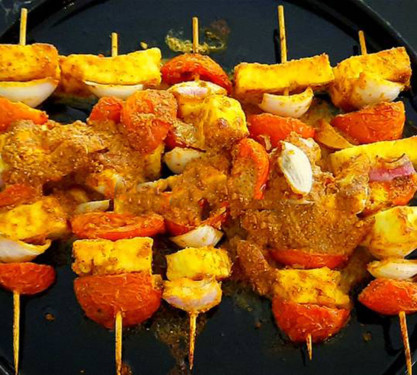 Afgani Paneer Tikka (300 Gm)