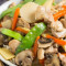 C8. Moo Goo Gai Pan Combo Tallerken