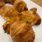 Mini Croissant Recheado Sabor Presunto E Queijo