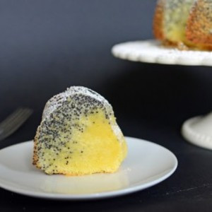 Lemon Cake Pop