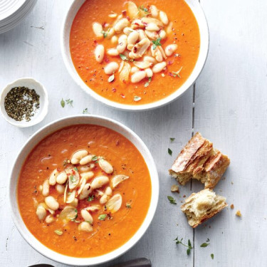 Vegetarisk Cremet Tomatsuppe Til Børn